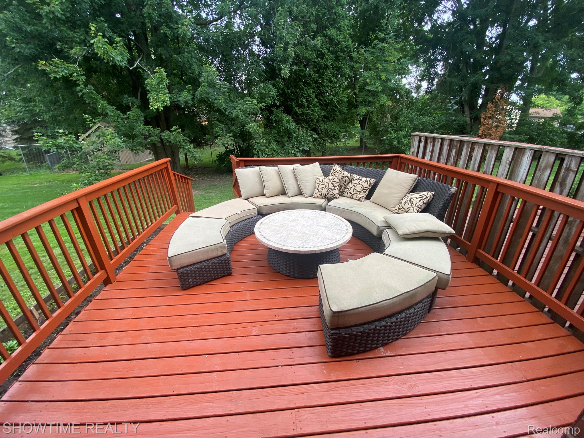8418 HICKORY Drive