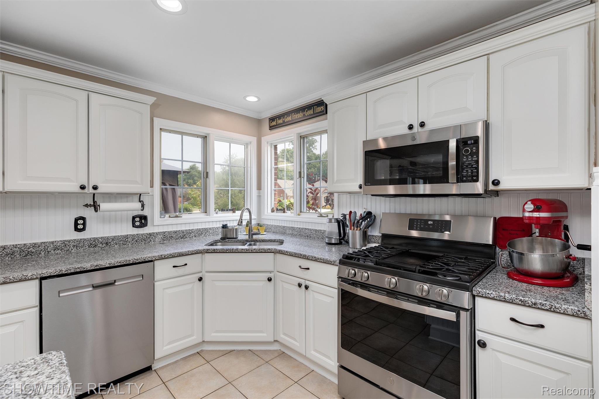 18563 Cracklewood Drive