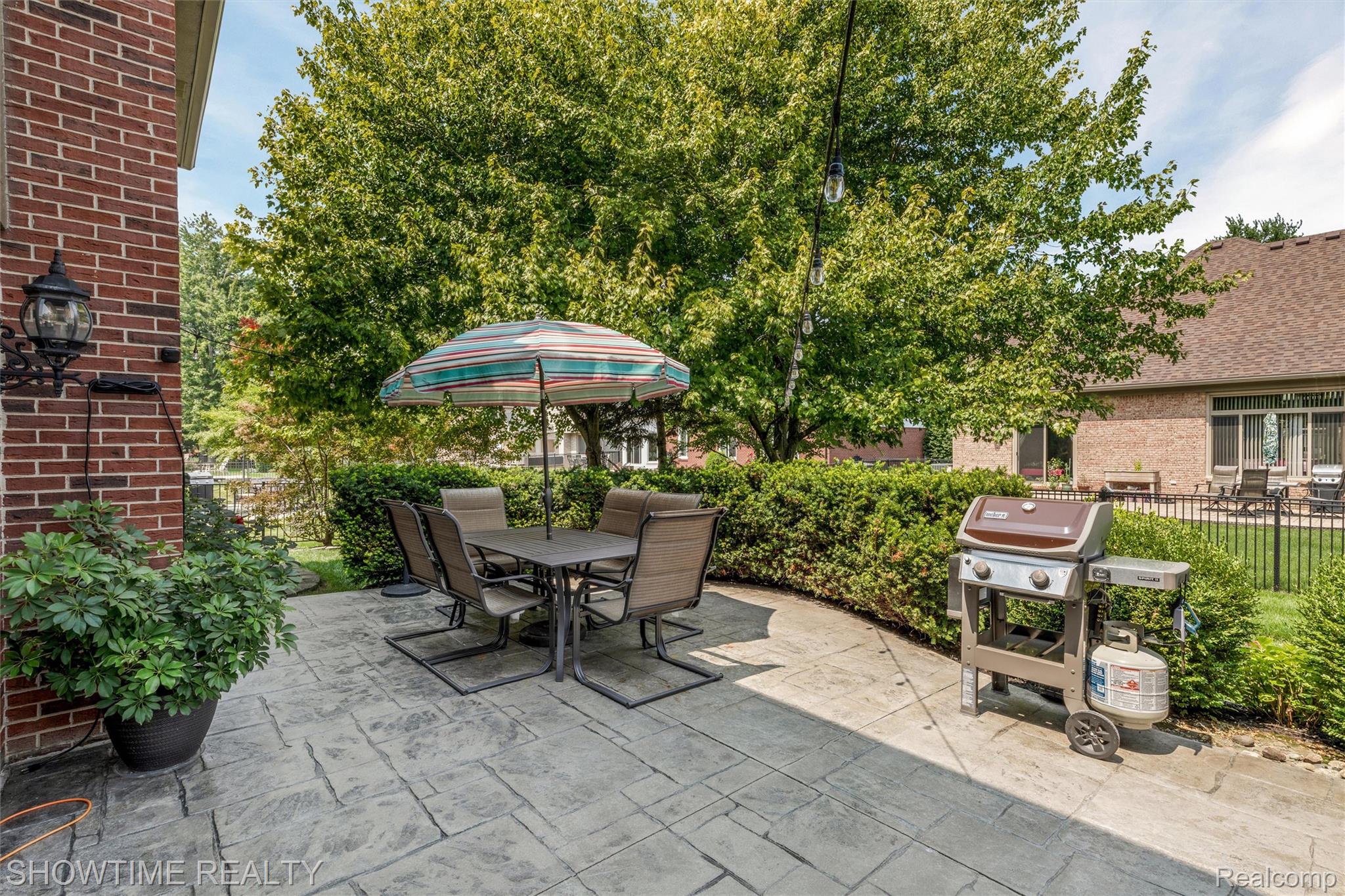 18563 Cracklewood Drive