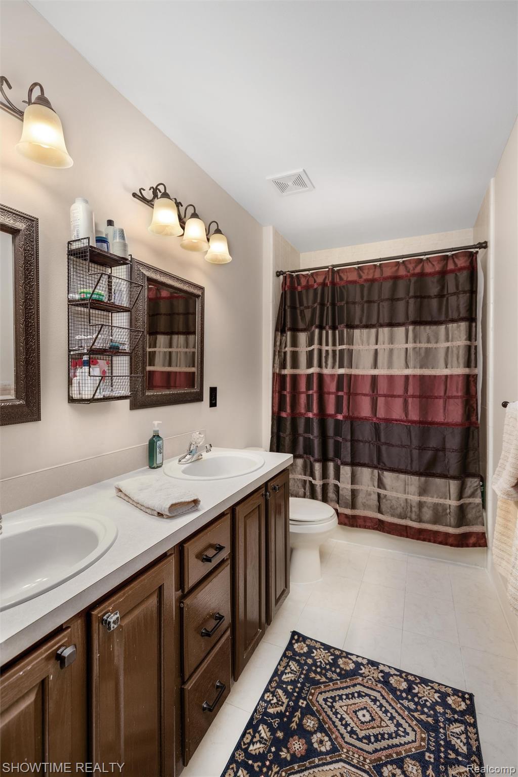 18563 Cracklewood Drive