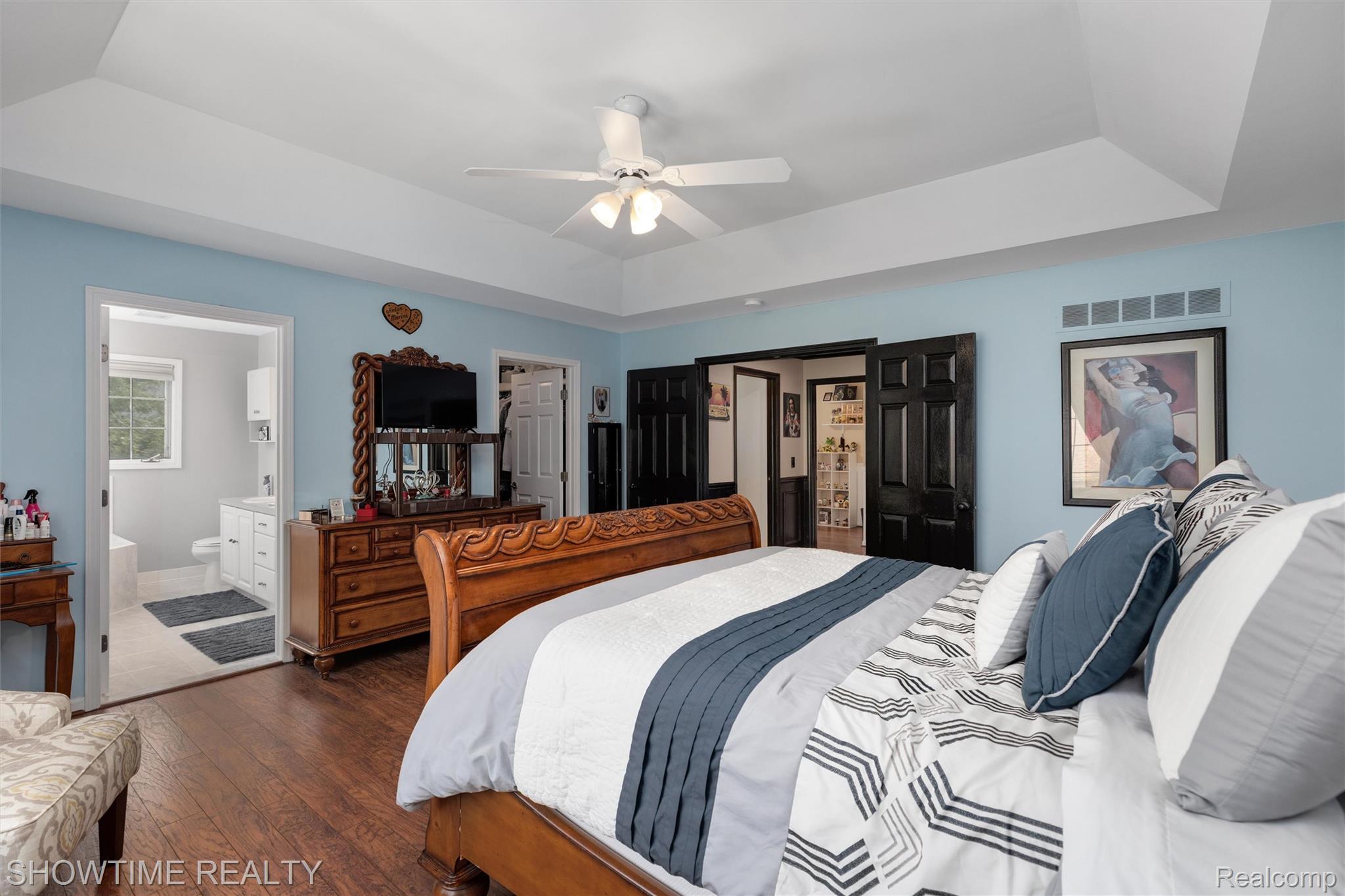 18563 Cracklewood Drive