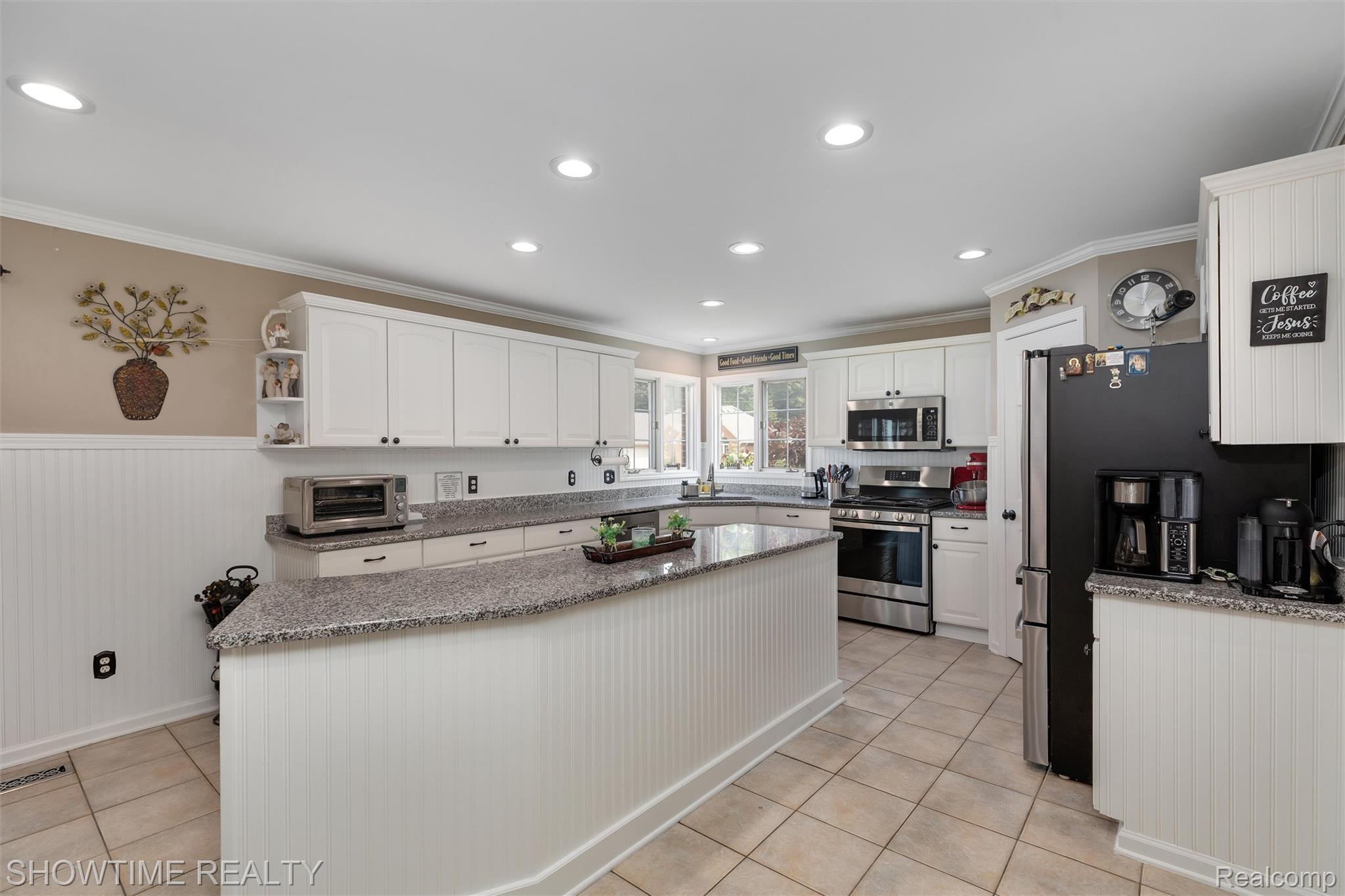 18563 Cracklewood Drive