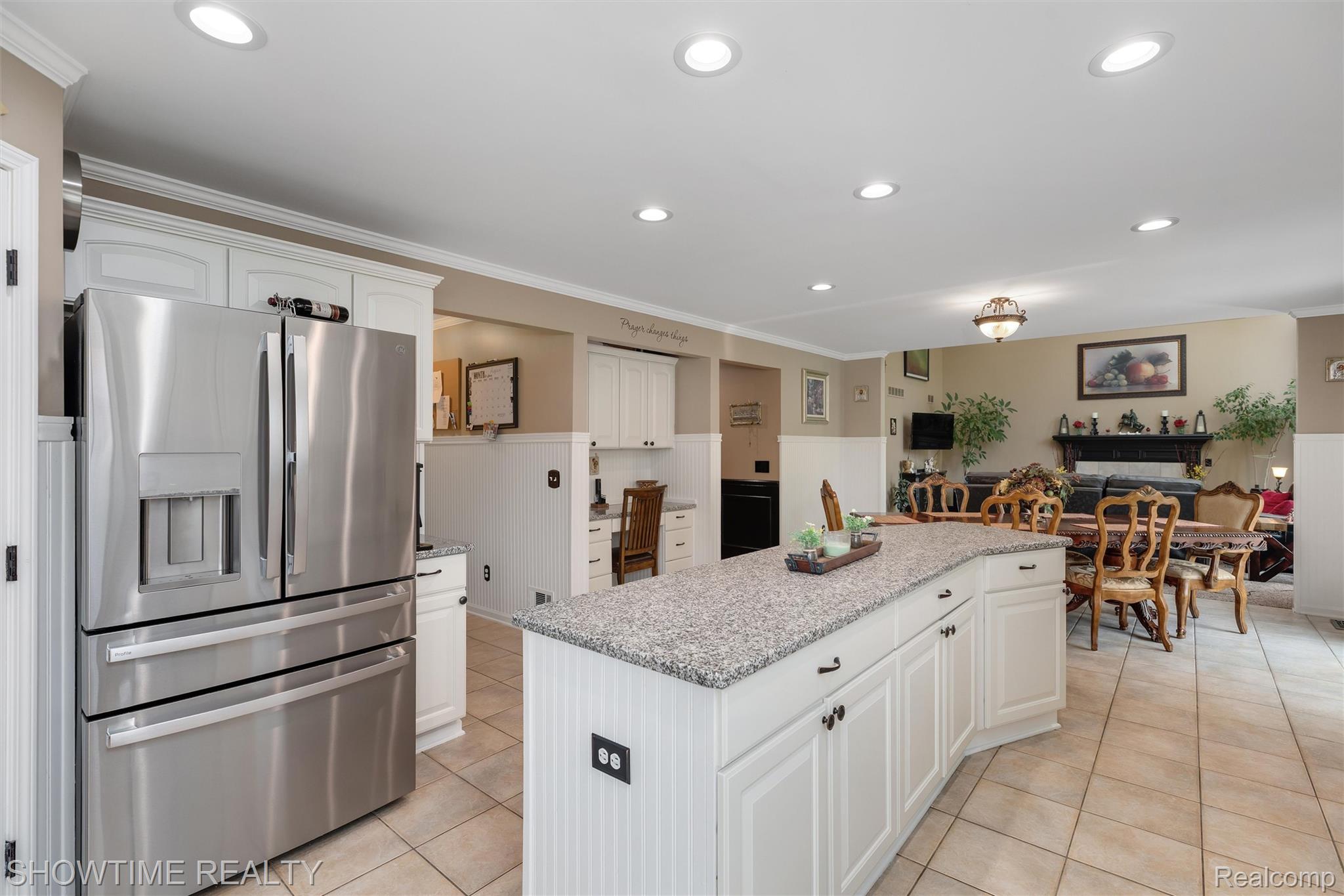 18563 Cracklewood Drive