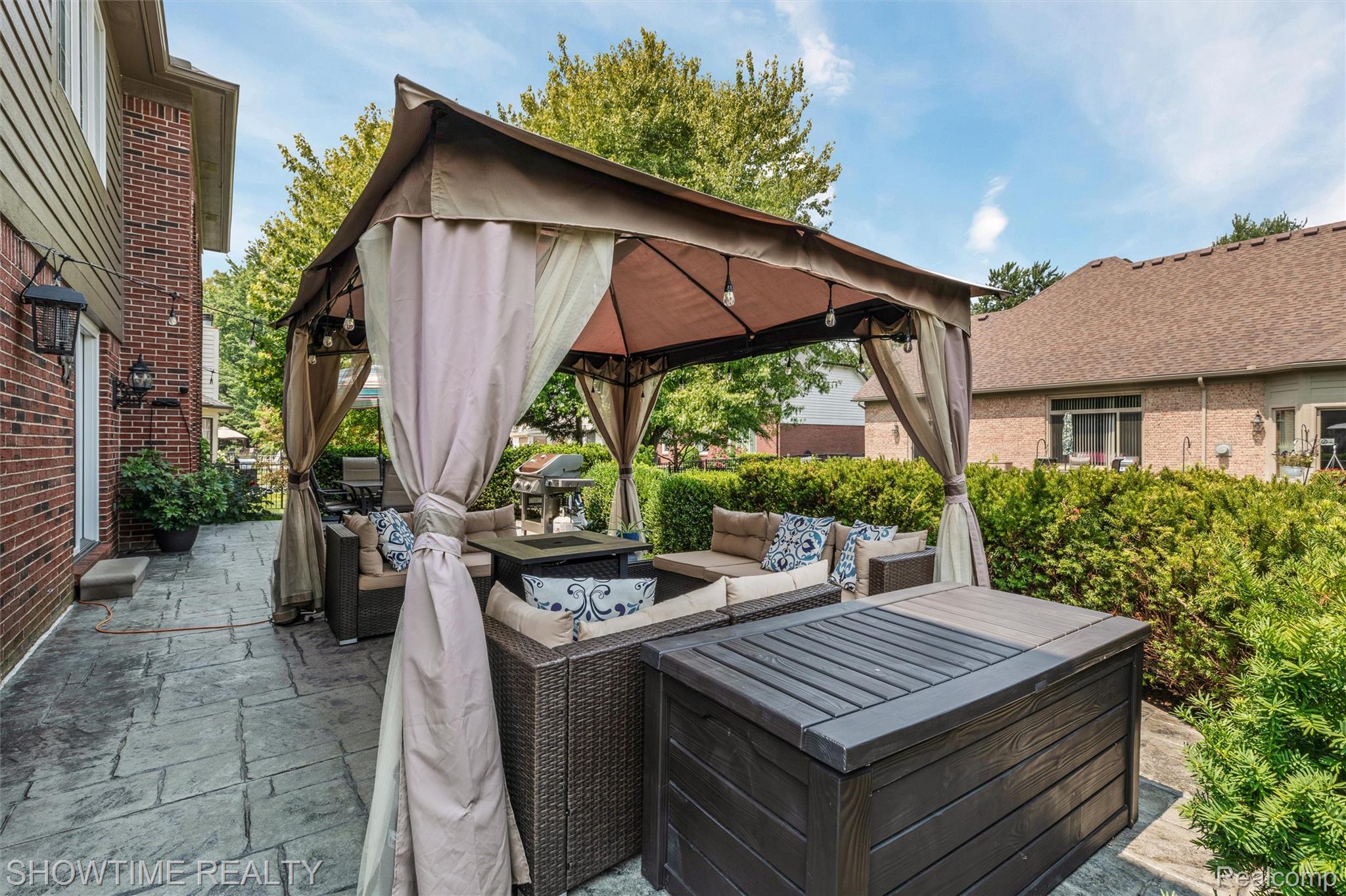 18563 Cracklewood Drive