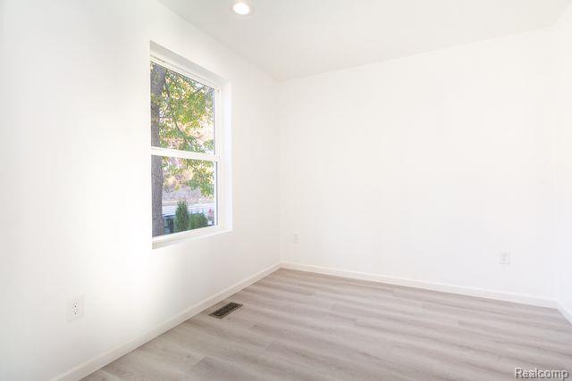 500 N CONKLIN Road