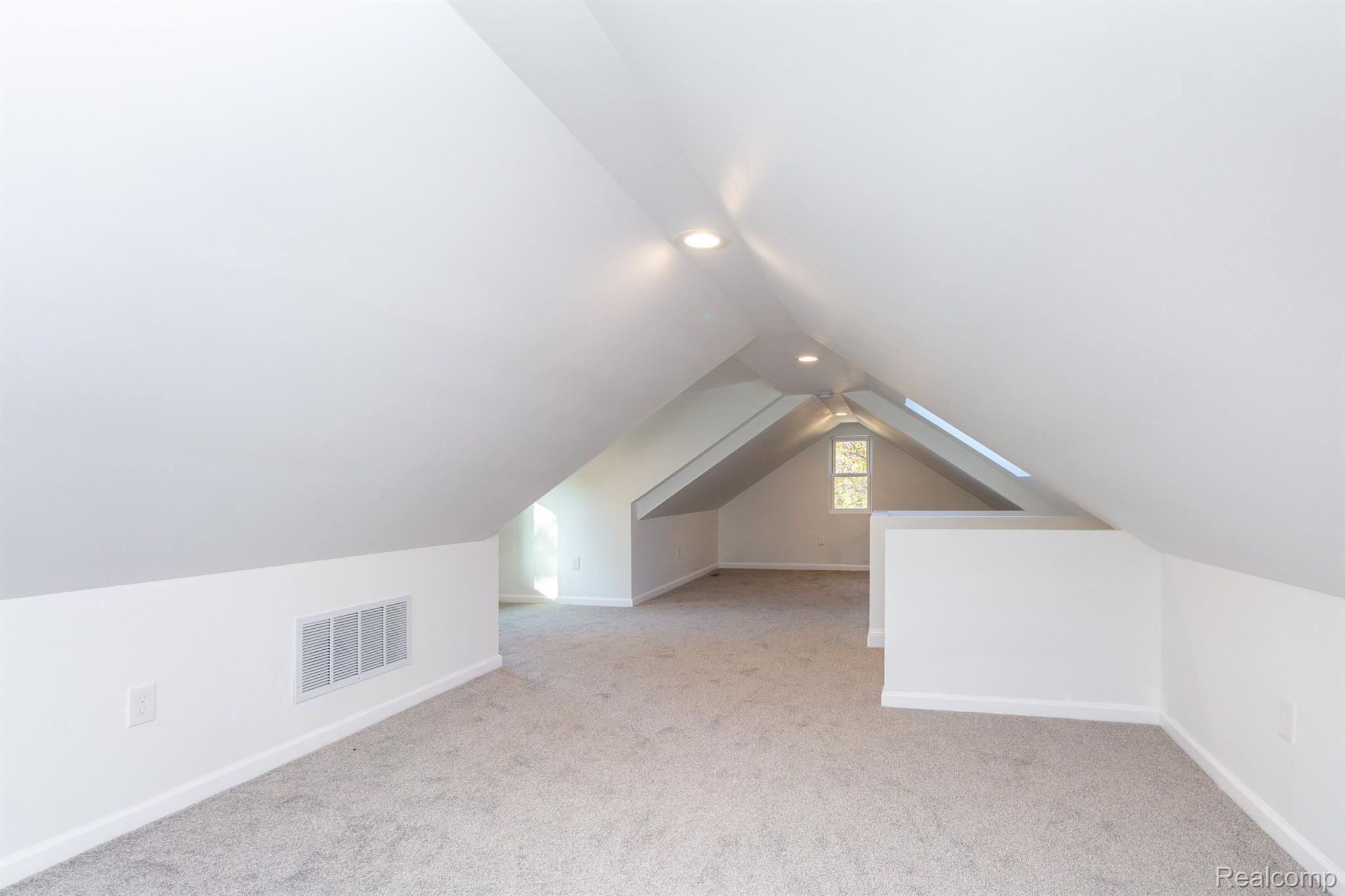 500 N CONKLIN Road
