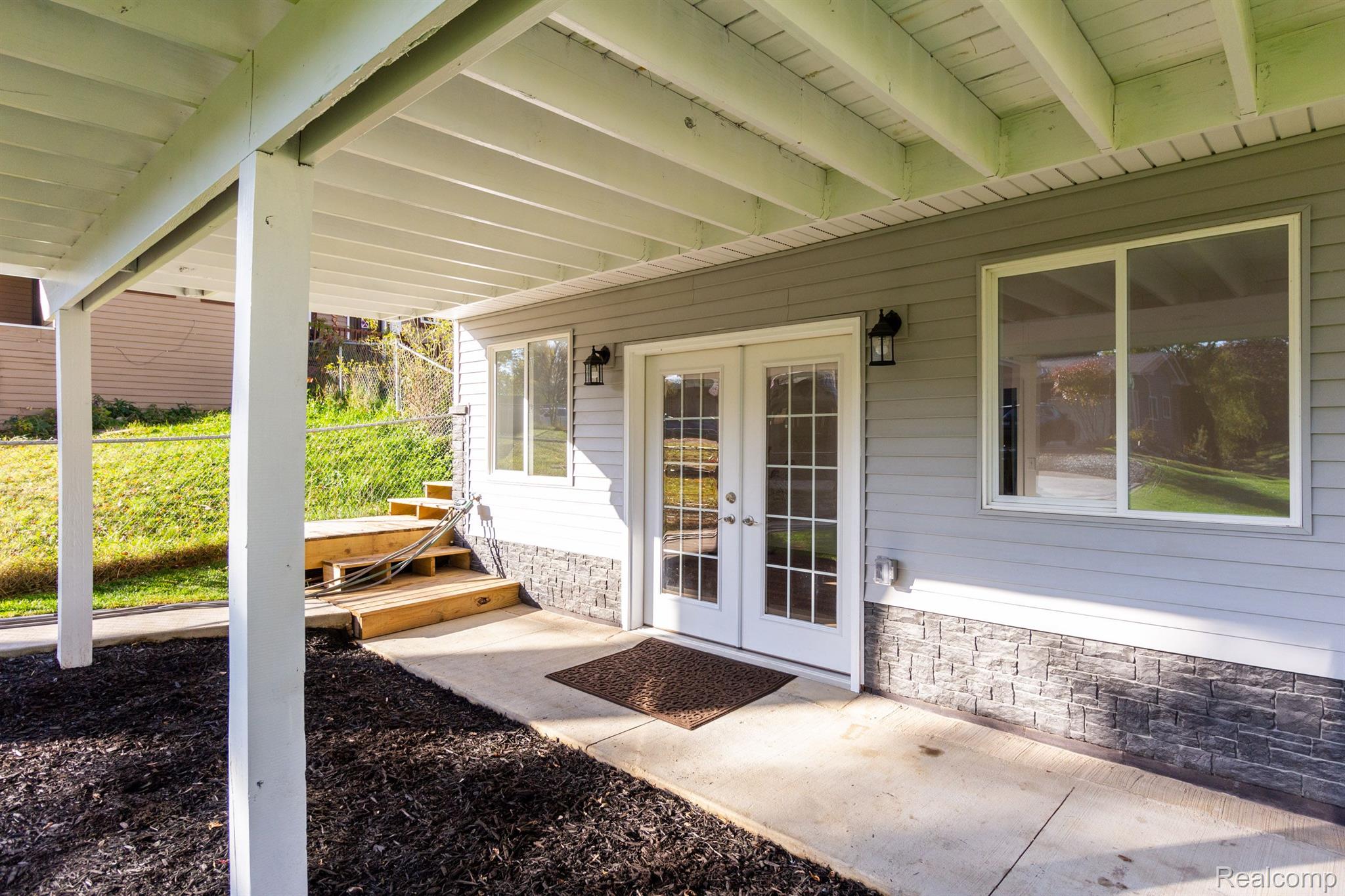 500 N CONKLIN Road