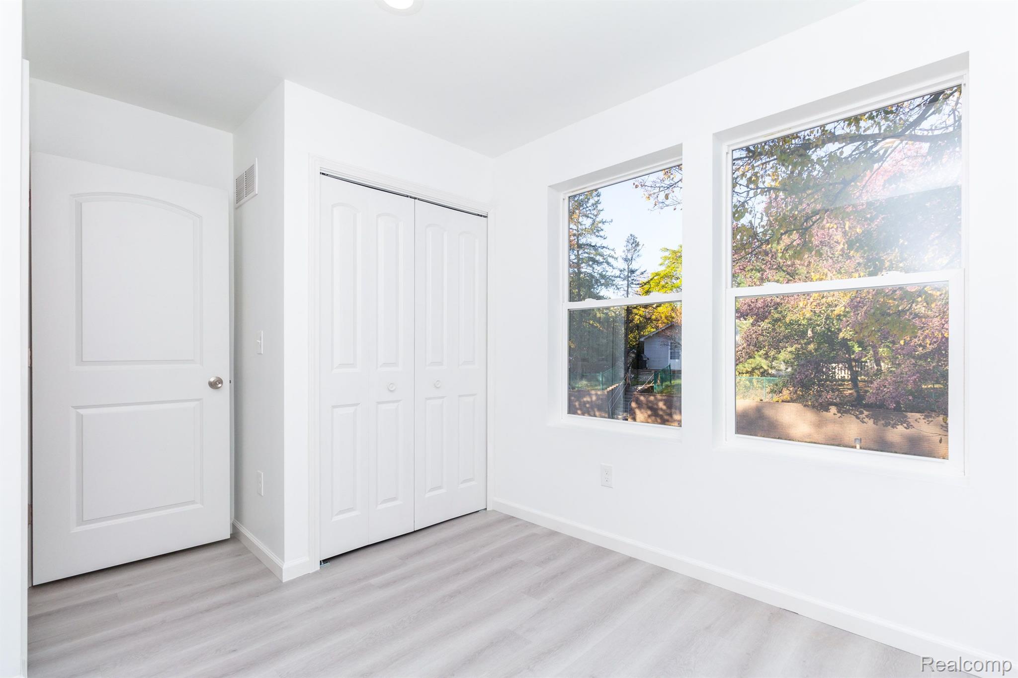 500 N CONKLIN Road