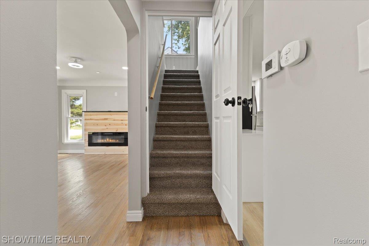 23041 Shakespeare Avenue