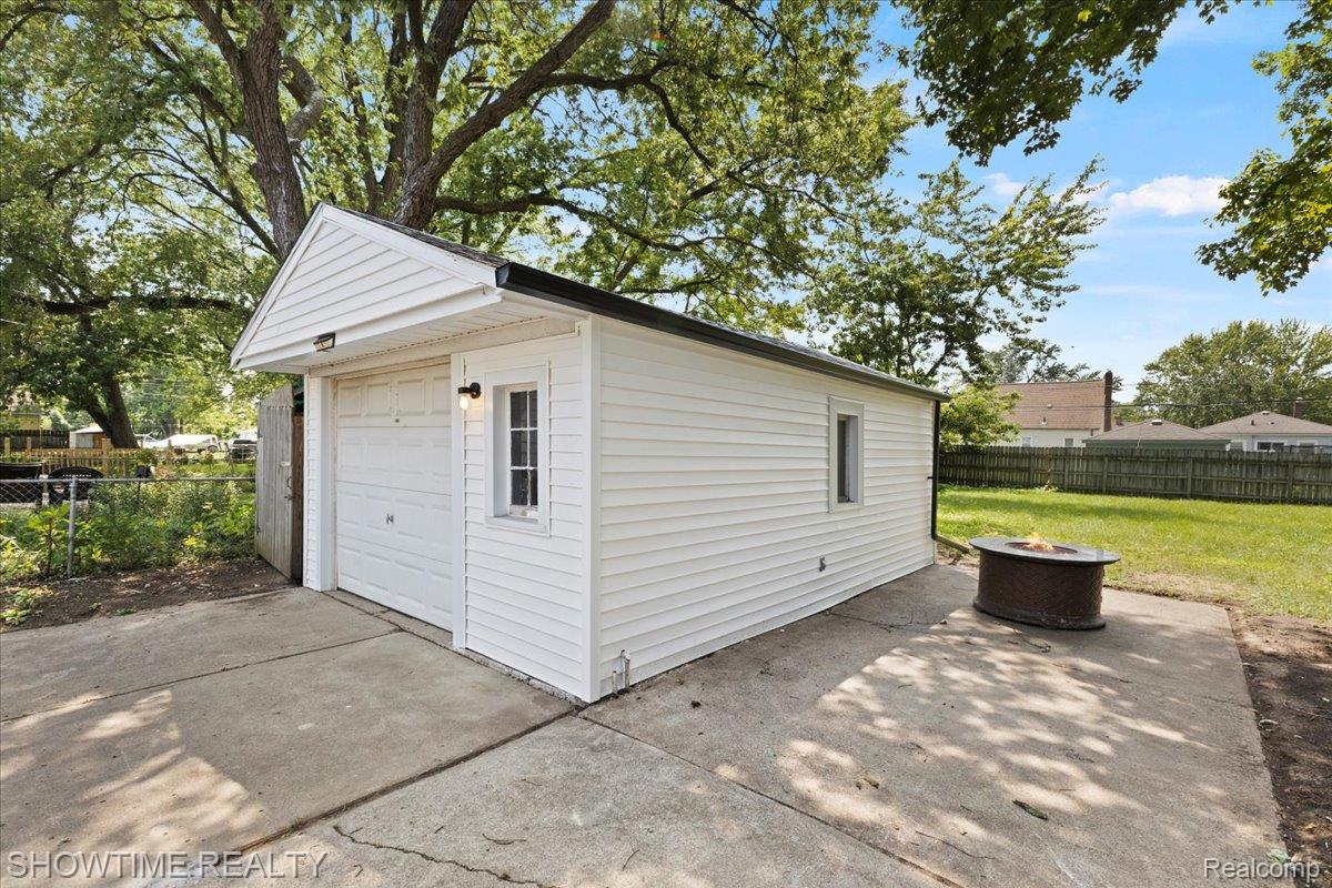 23041 Shakespeare Avenue