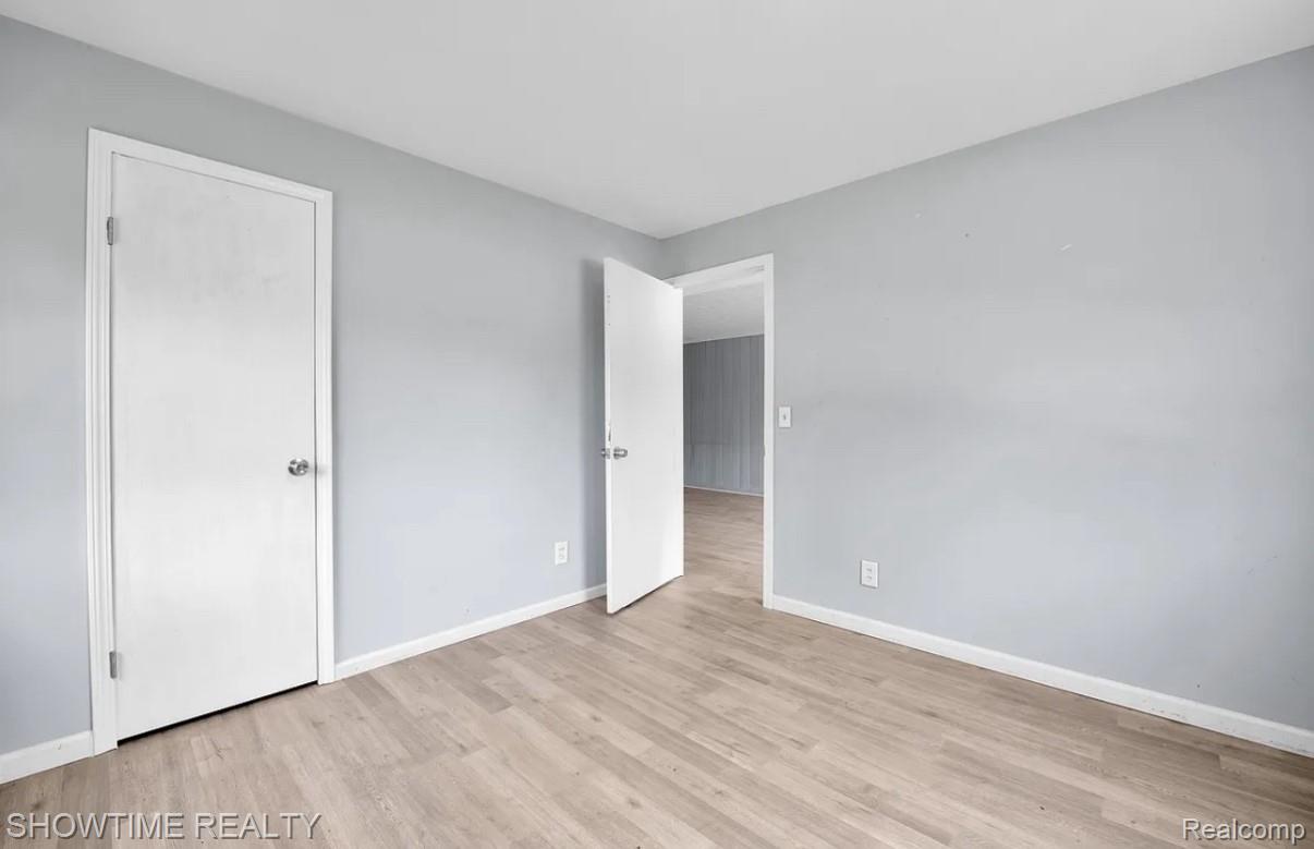 652 N Blacks Corners Road