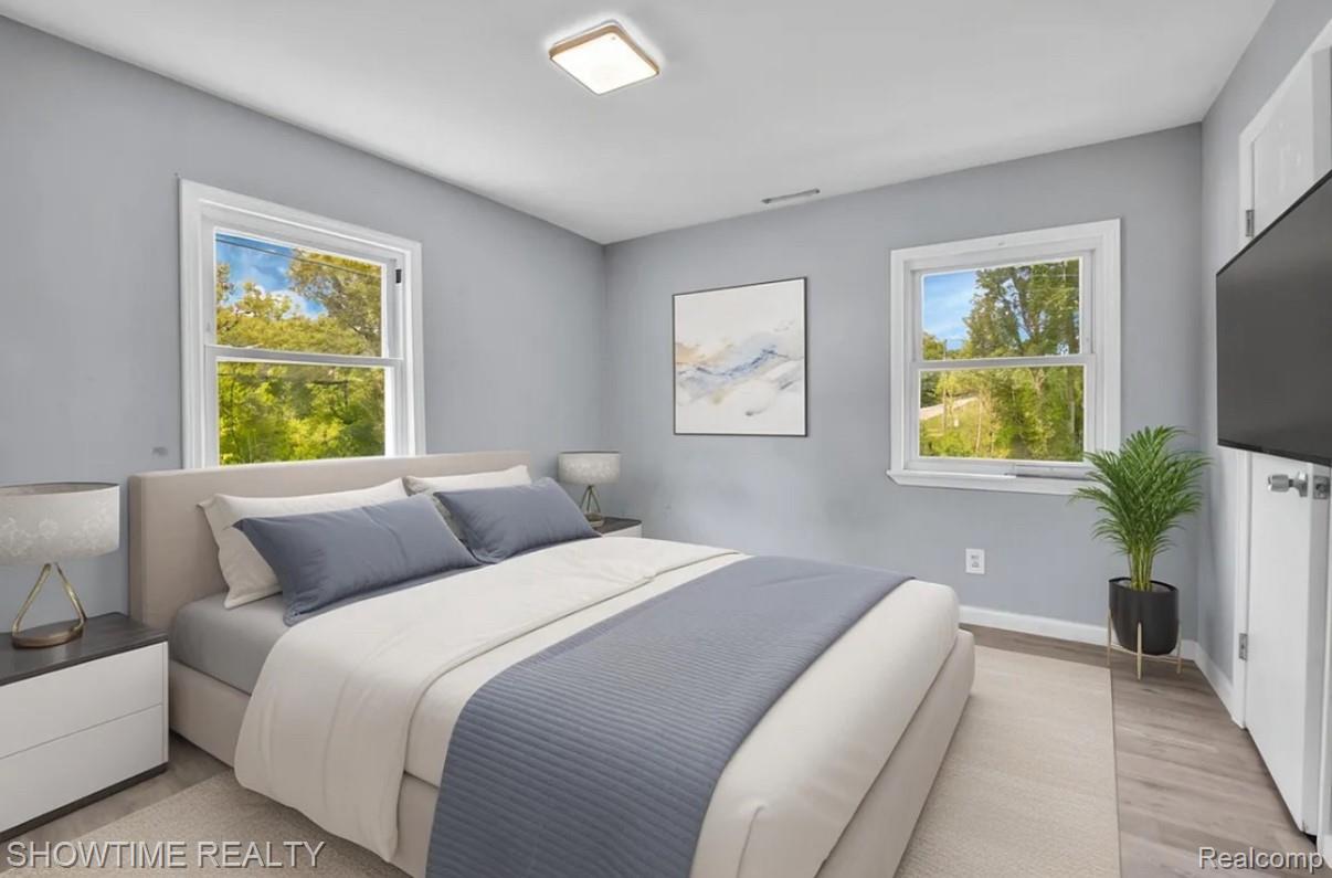 652 N Blacks Corners Road