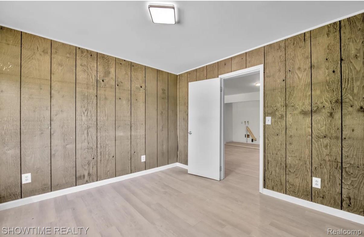 652 N Blacks Corners Road