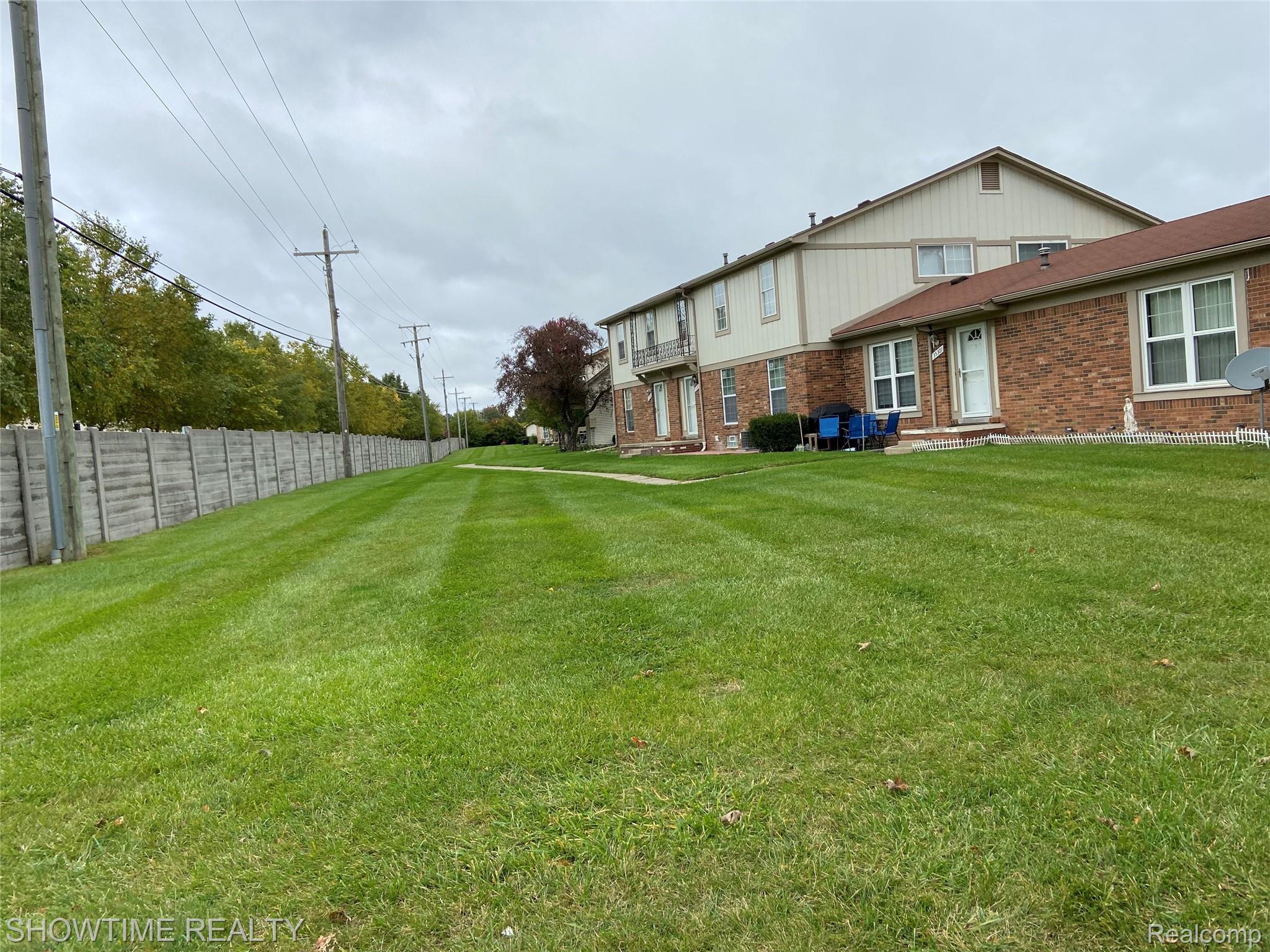 35309 TALL OAKS Drive