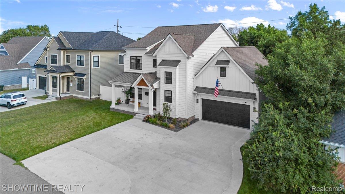 291 W Tienken Road