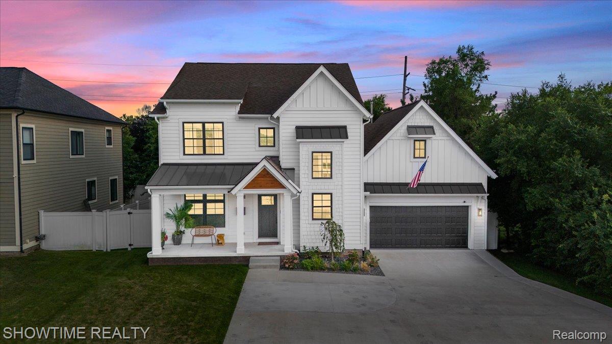 291 W Tienken Road