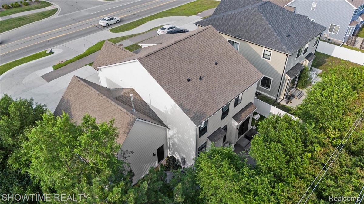 291 W Tienken Road