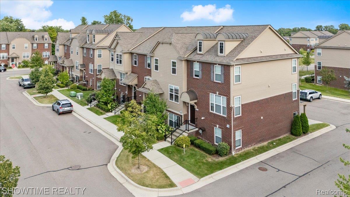 2734 Helmsdale Circle