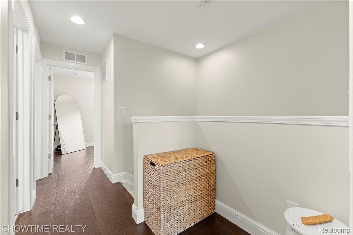 2734 Helmsdale Circle