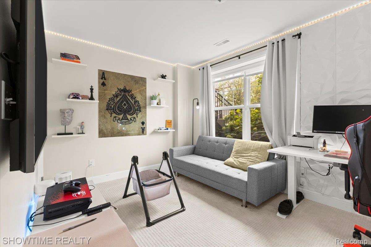 2734 Helmsdale Circle