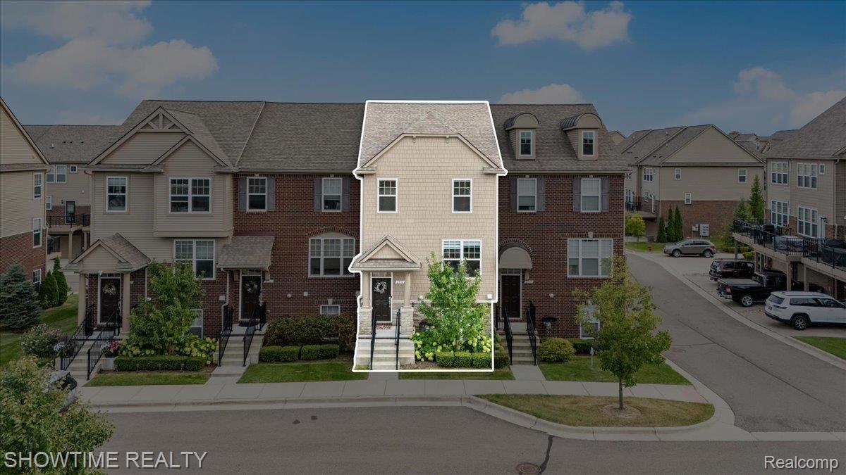 2734 Helmsdale Circle