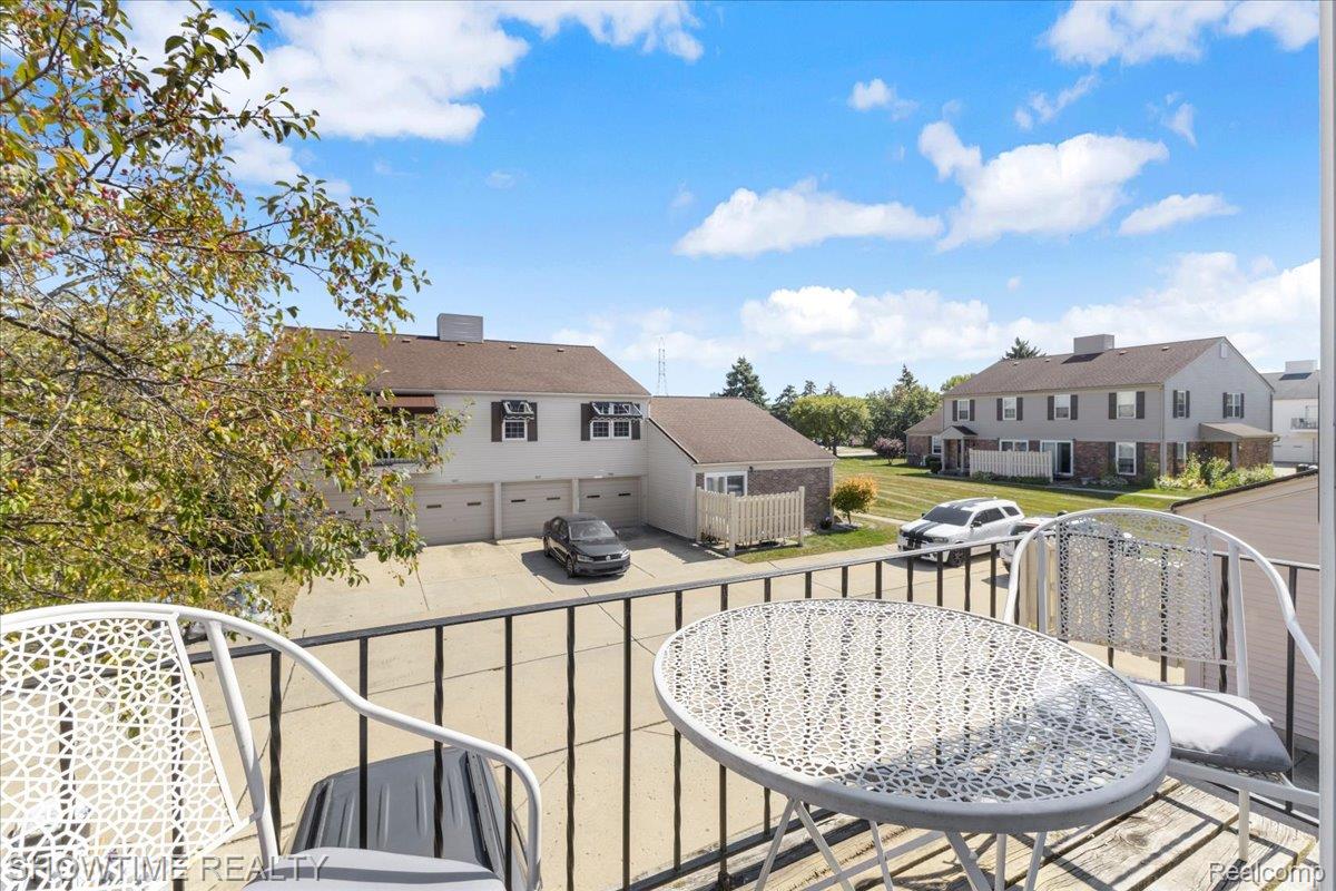 15840 Cambridge Drive