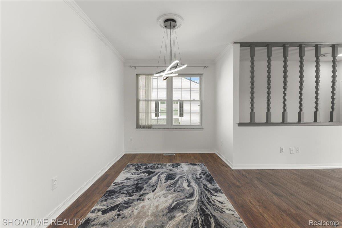 15840 Cambridge Drive