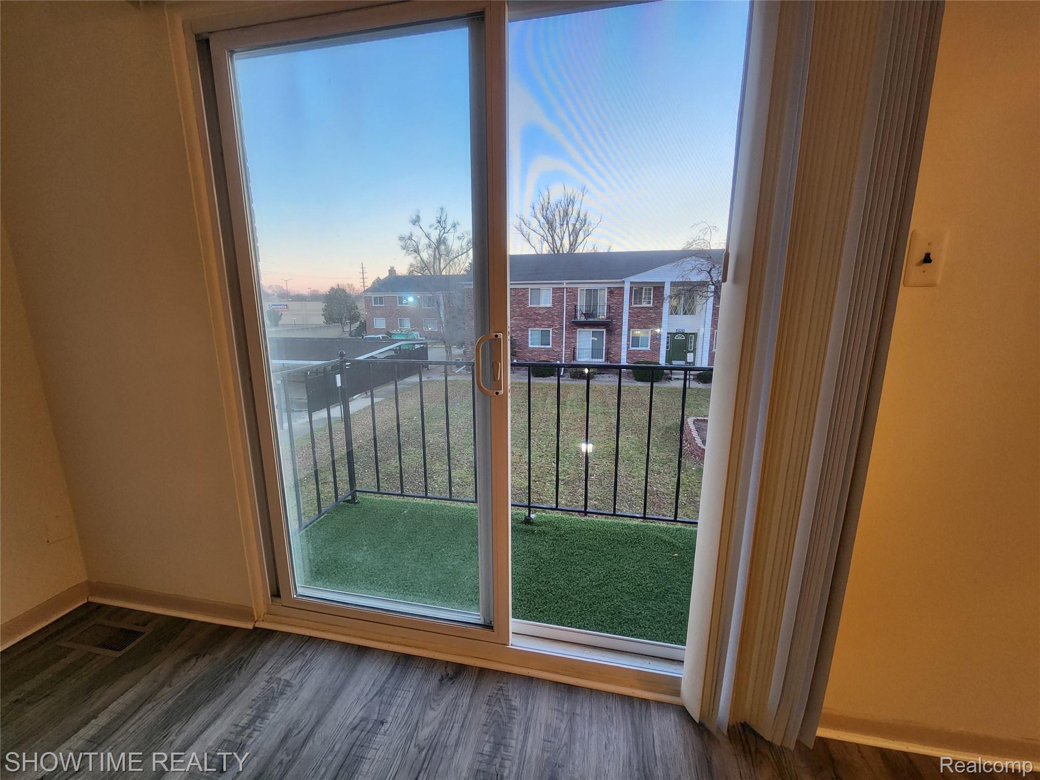 39471 Van Dyke Avenue