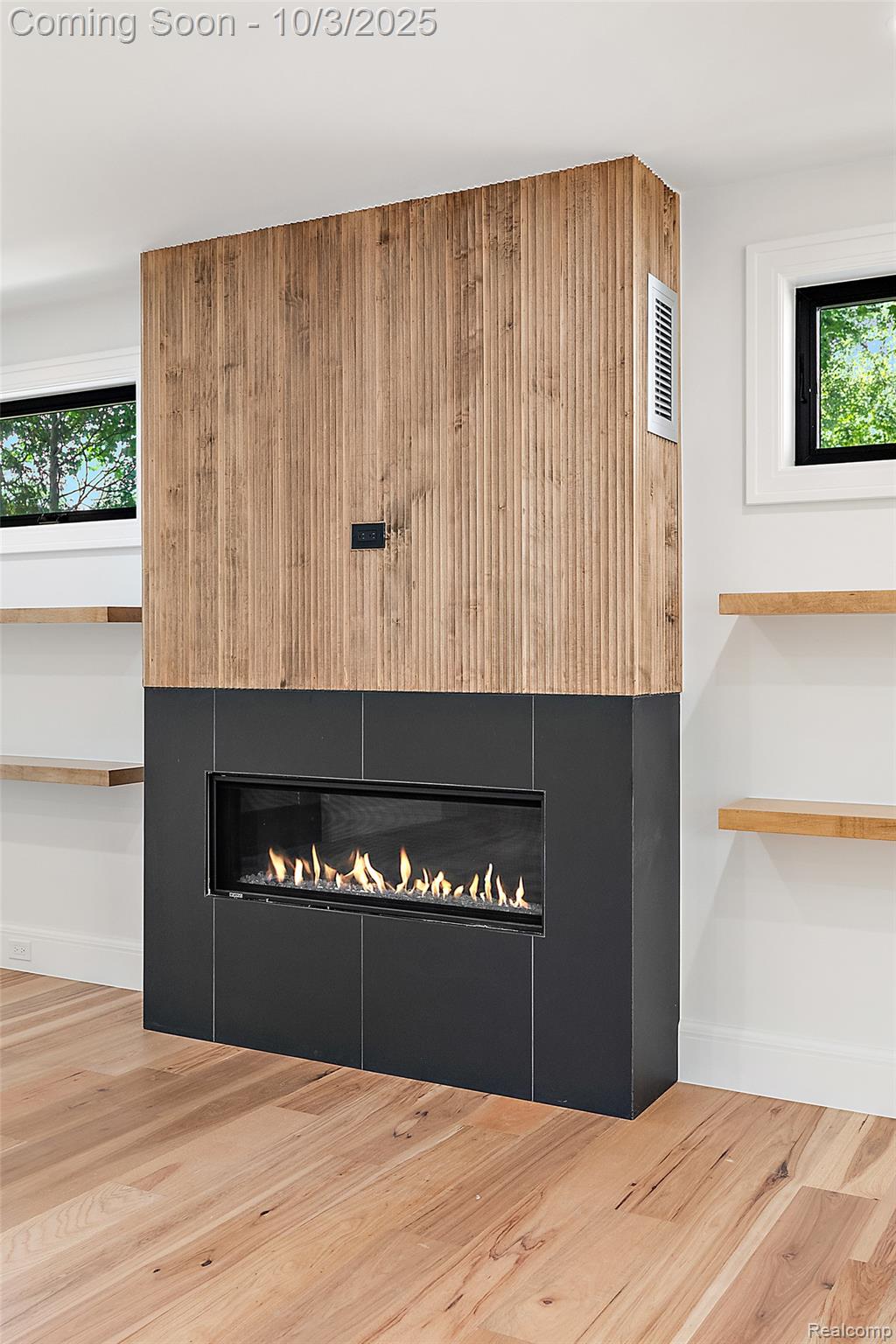 2498 Buckingham Avenue