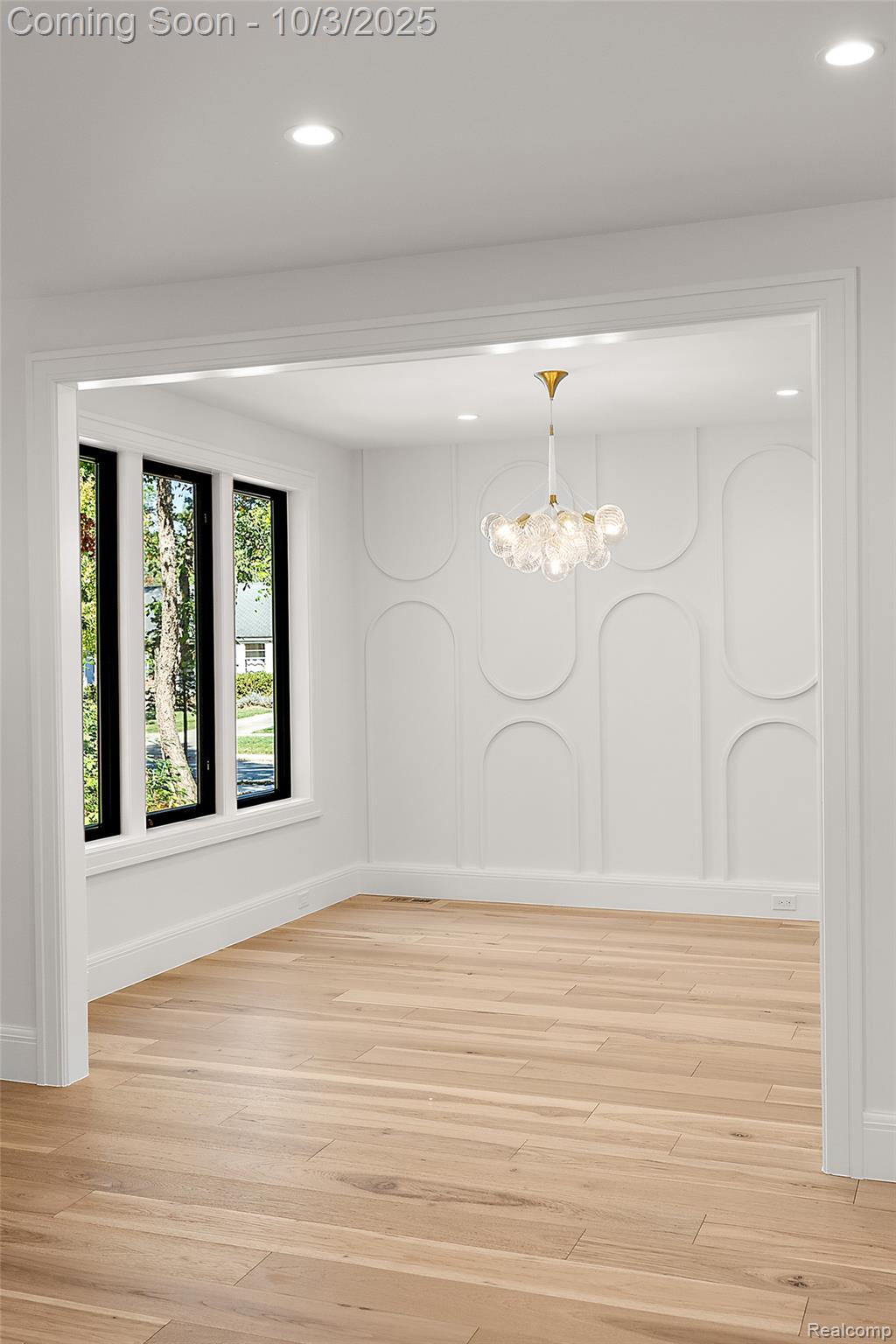 2498 Buckingham Avenue