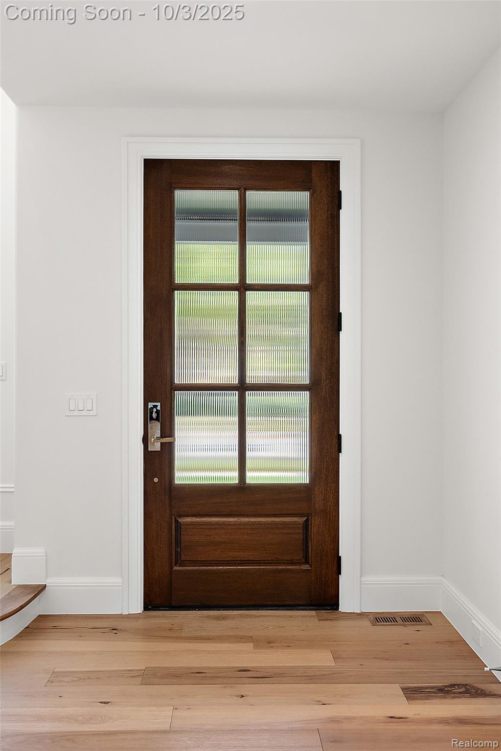 2498 Buckingham Avenue