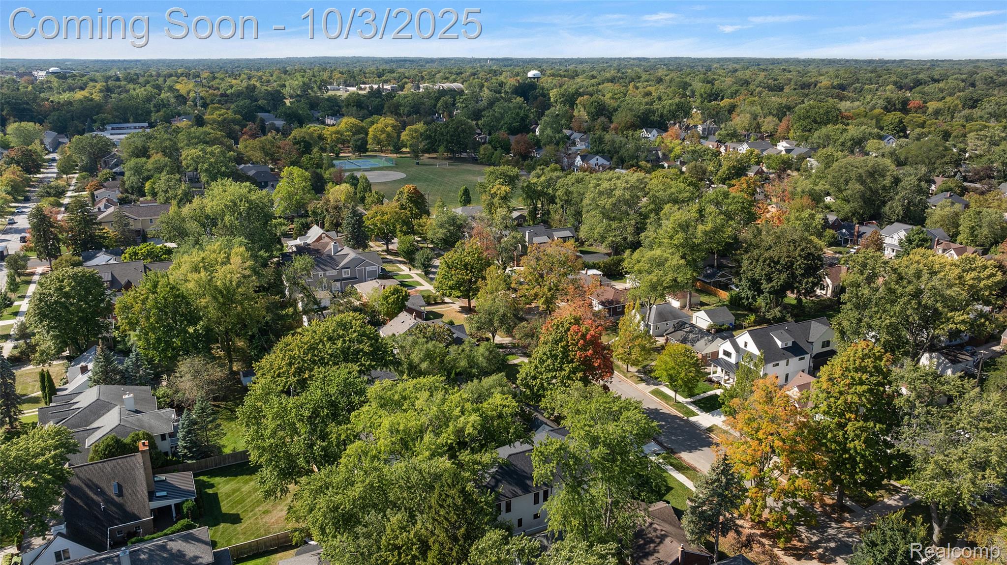 2498 Buckingham Avenue