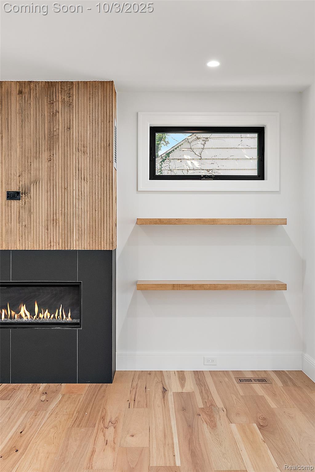 2498 Buckingham Avenue