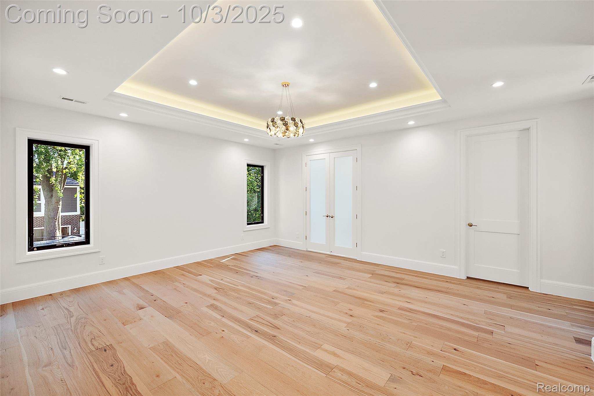 2498 Buckingham Avenue