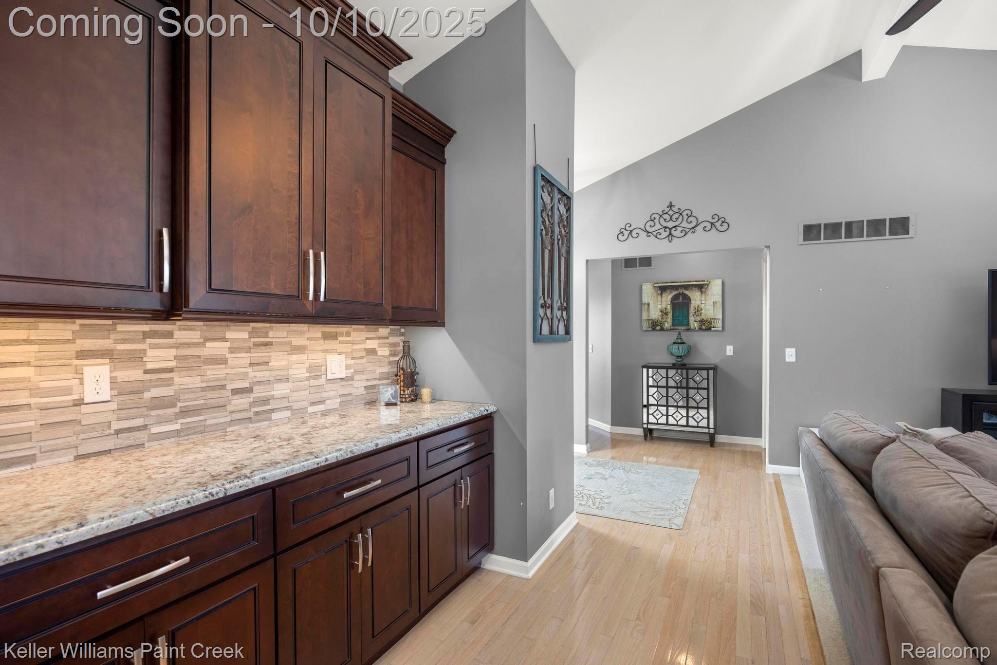 46297 Creekside Boulevard