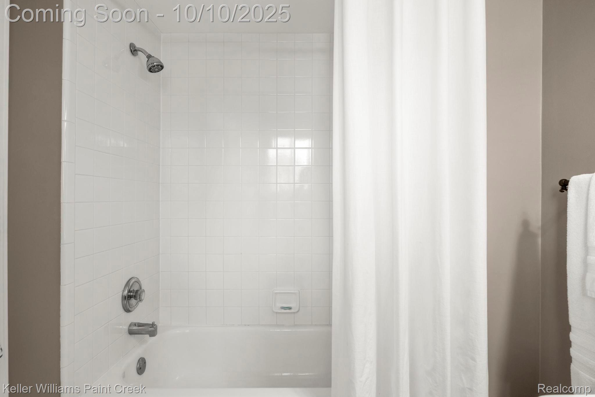 46297 Creekside Boulevard