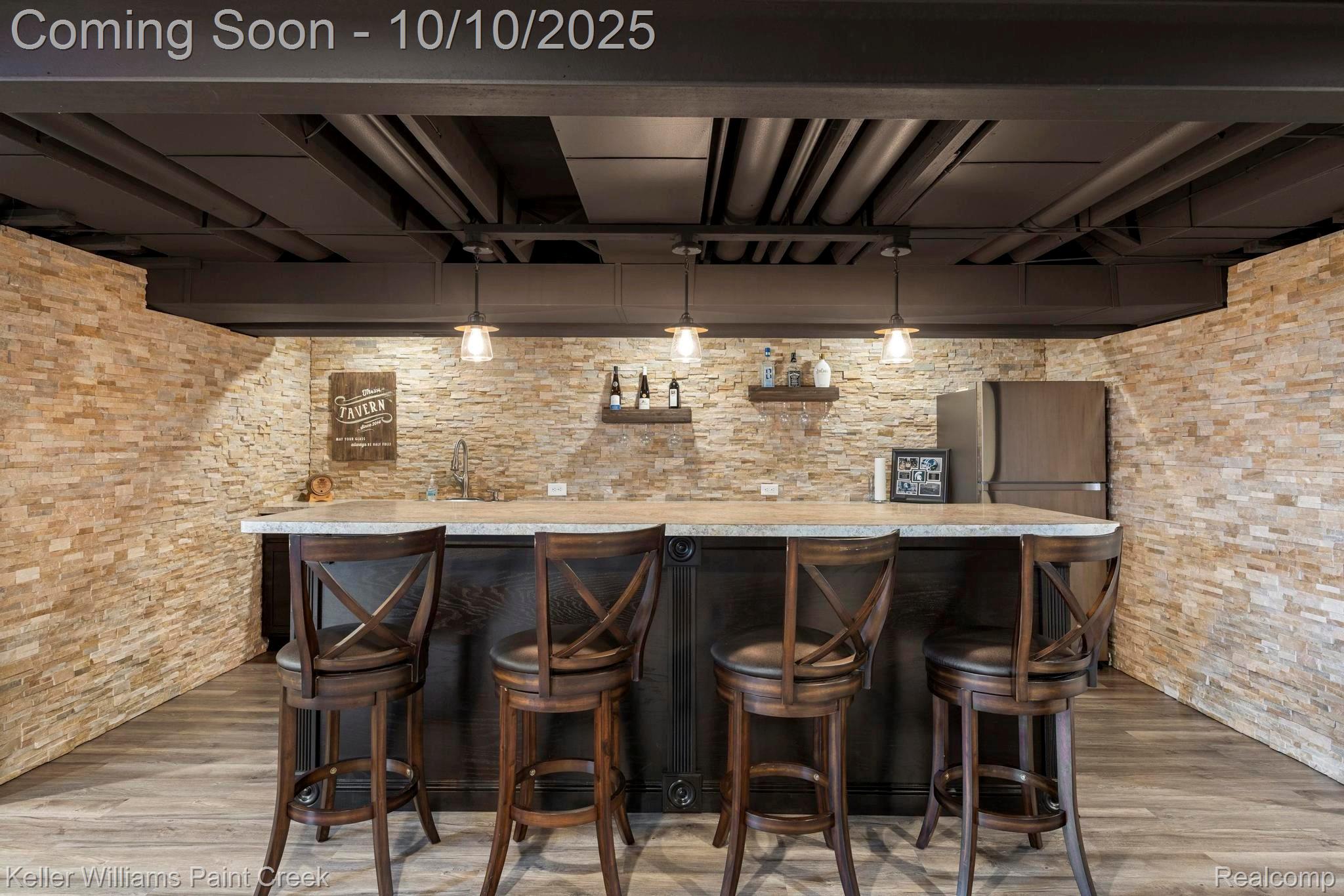 46297 Creekside Boulevard