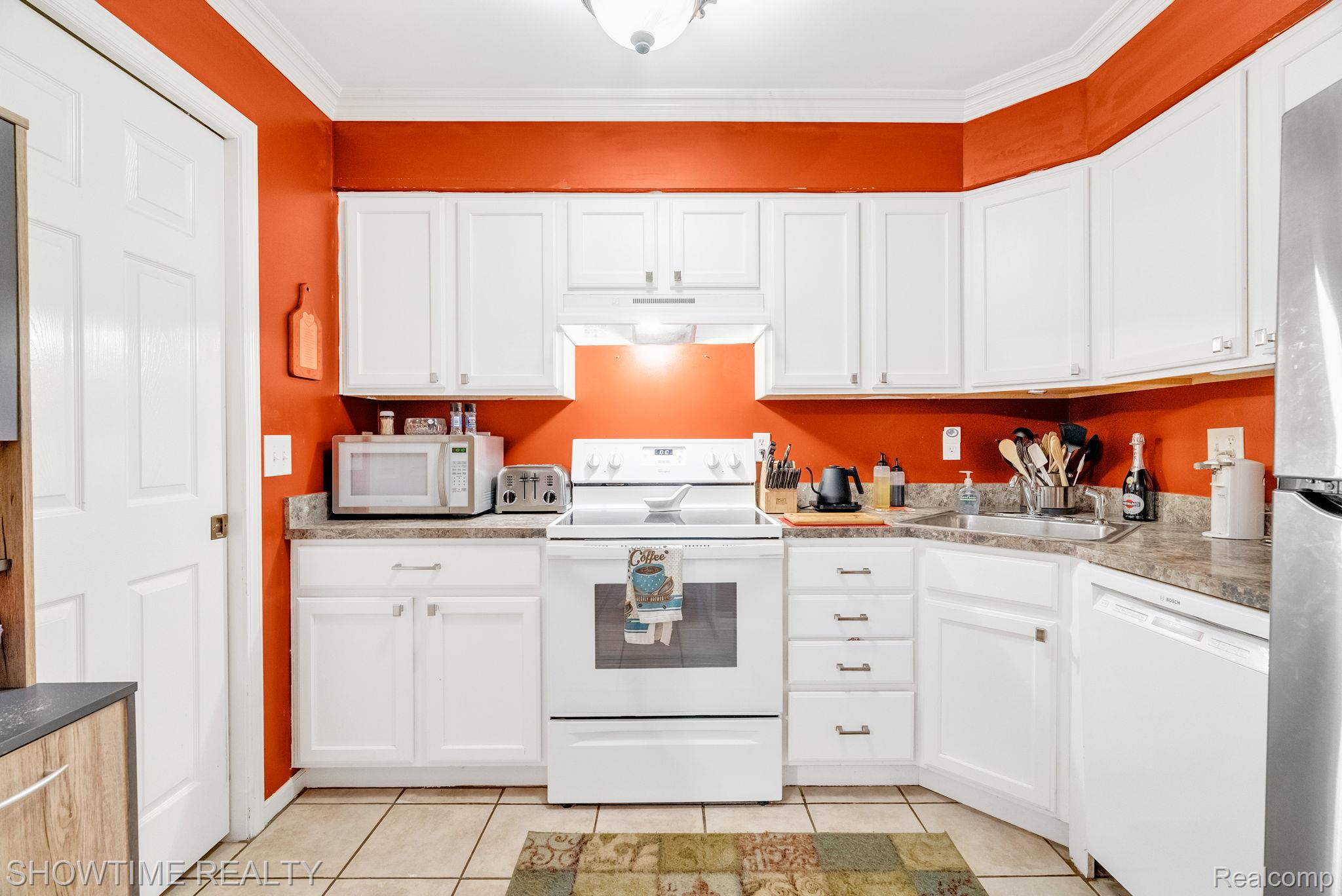 51118 Courtyard Drive