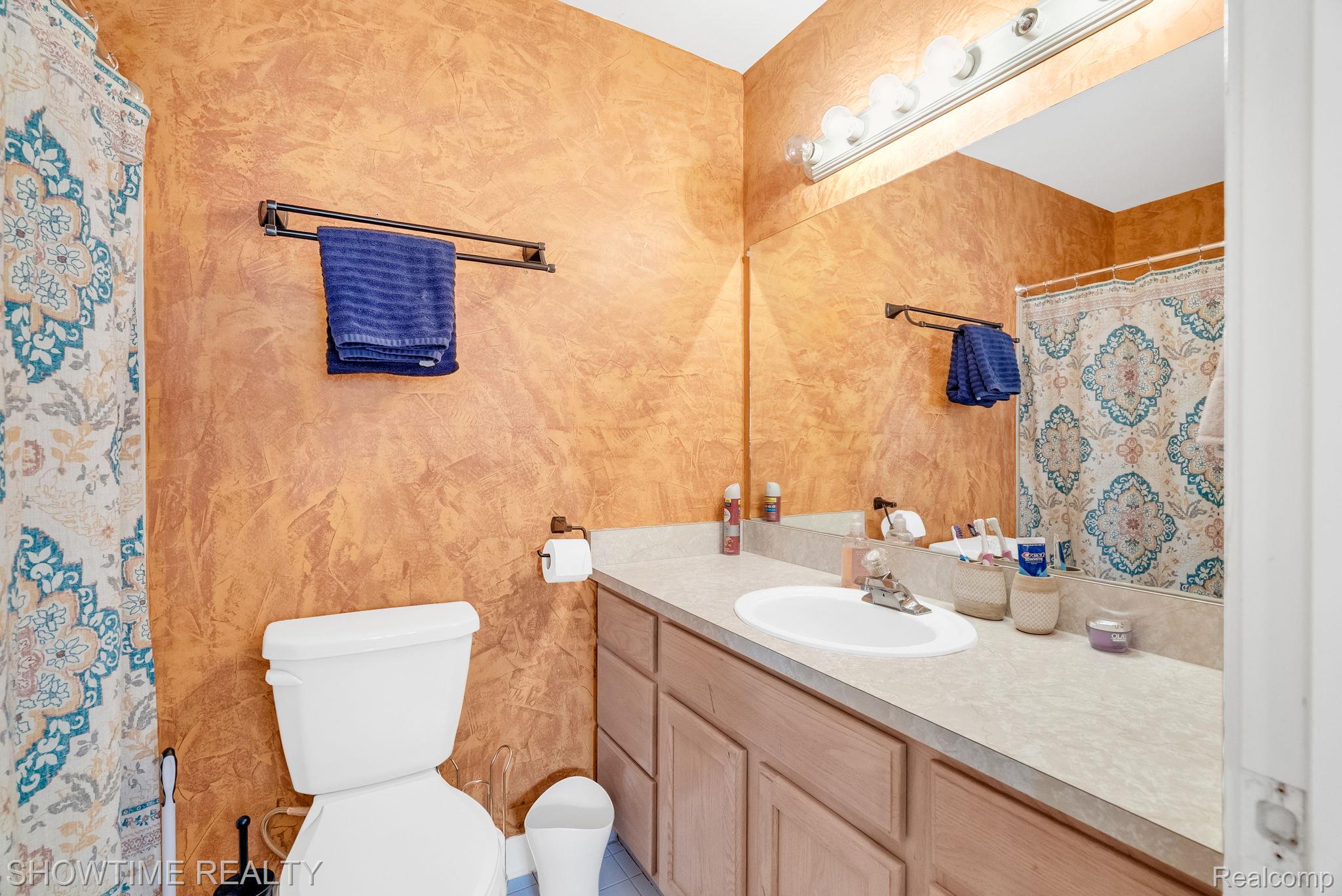 51118 Courtyard Drive