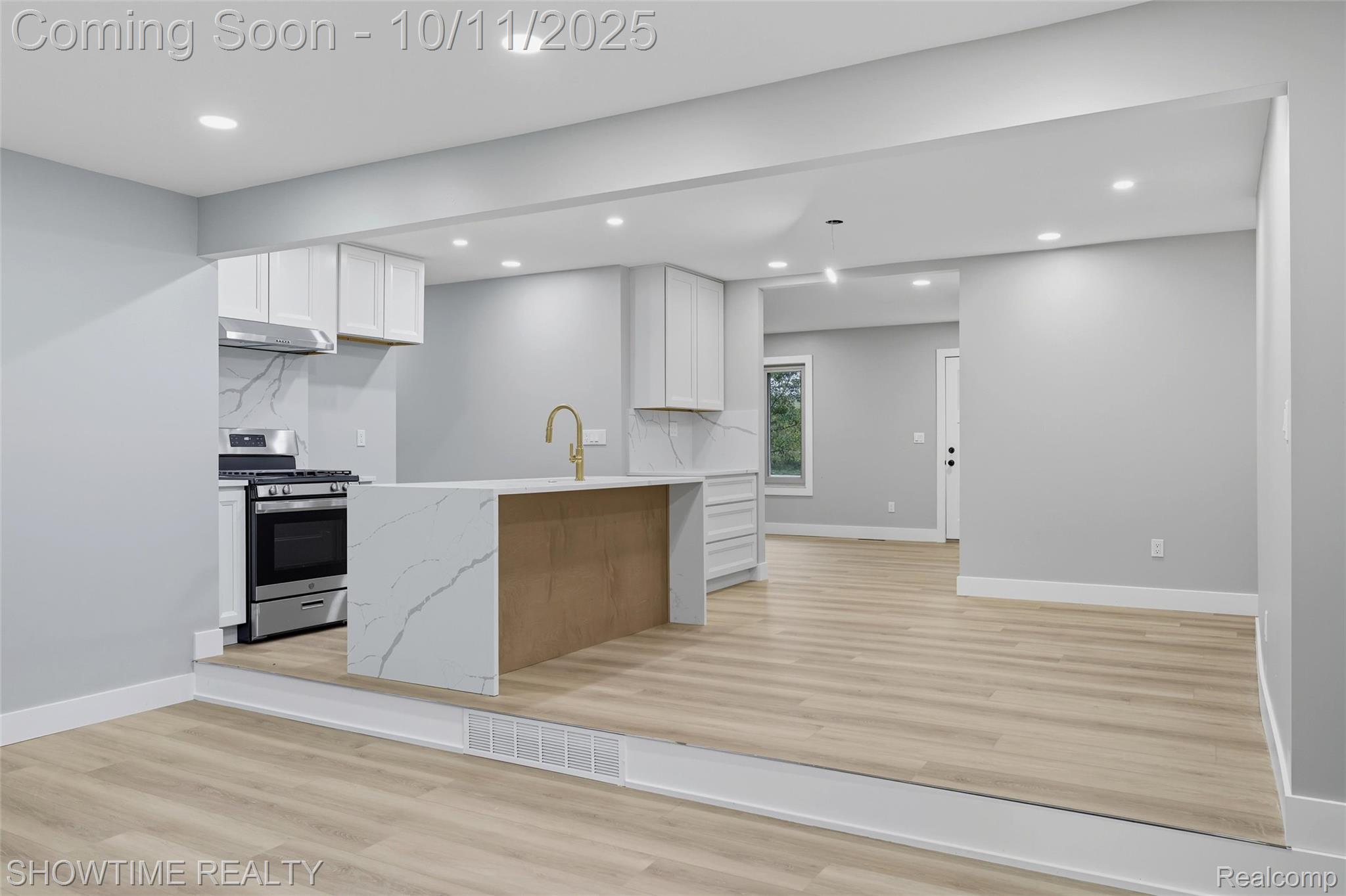 2305 S Fairgrounds Road