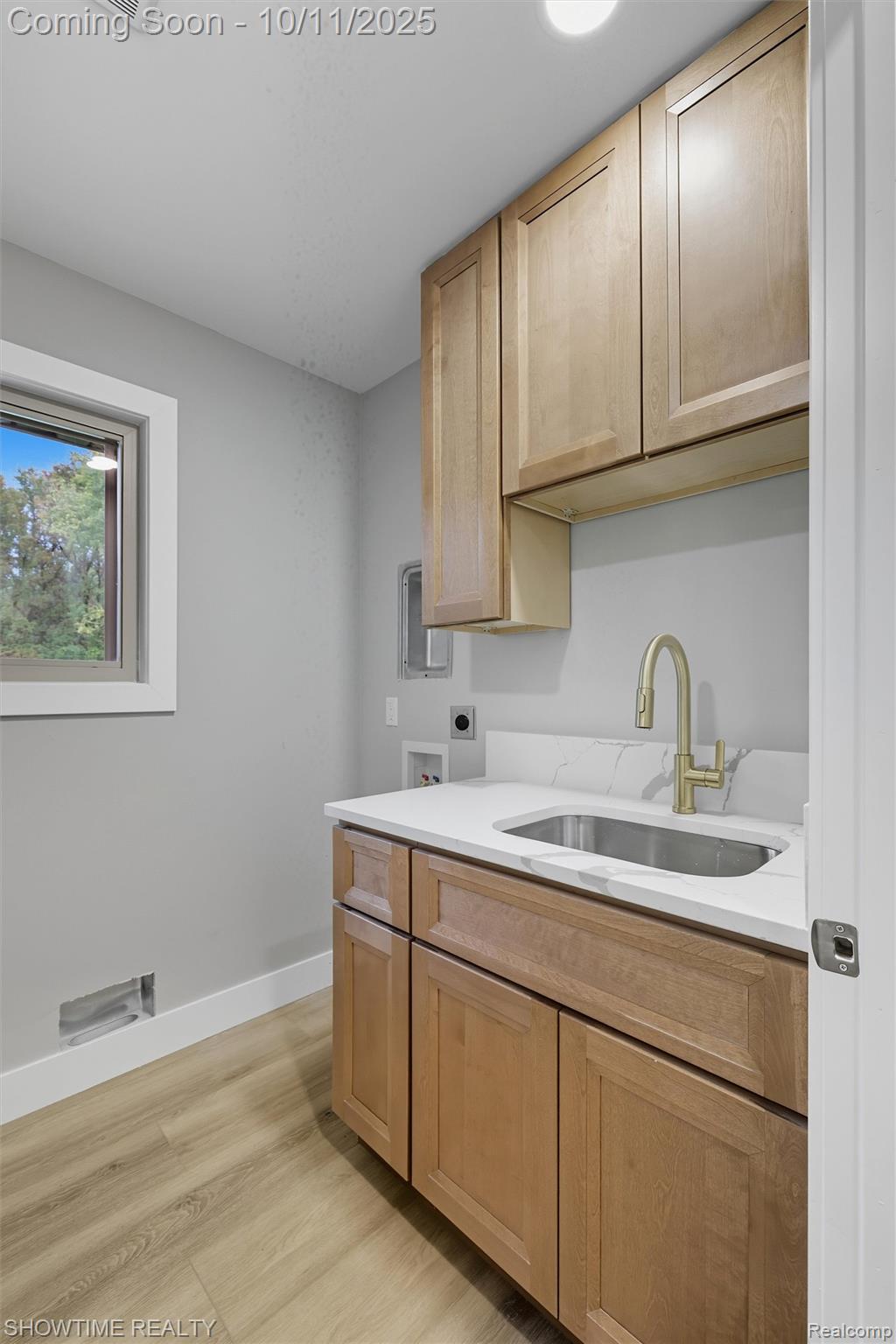 2305 S Fairgrounds Road