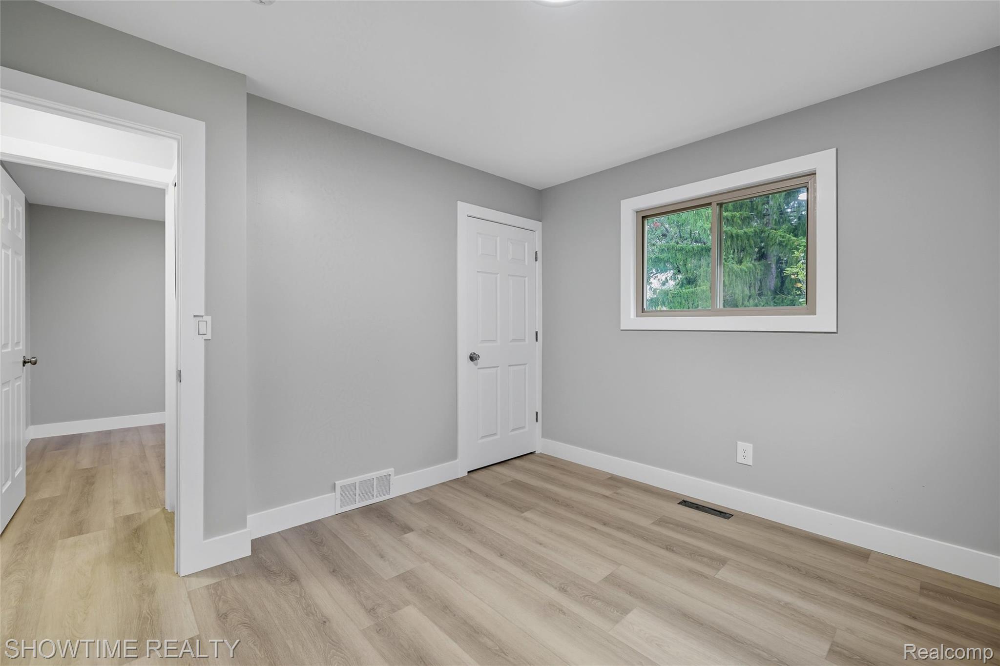2305 S Fairgrounds Road