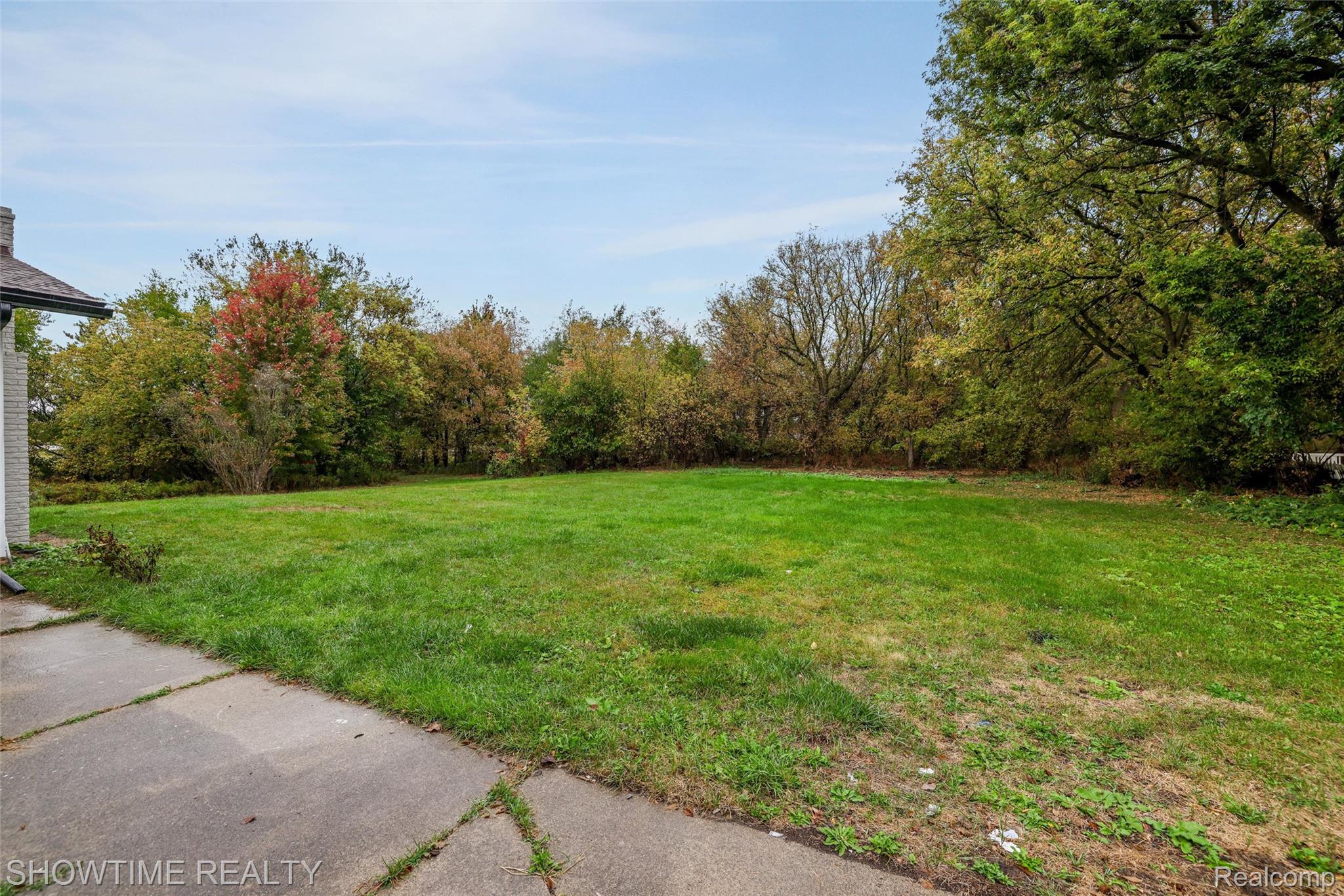 2305 S Fairgrounds Road