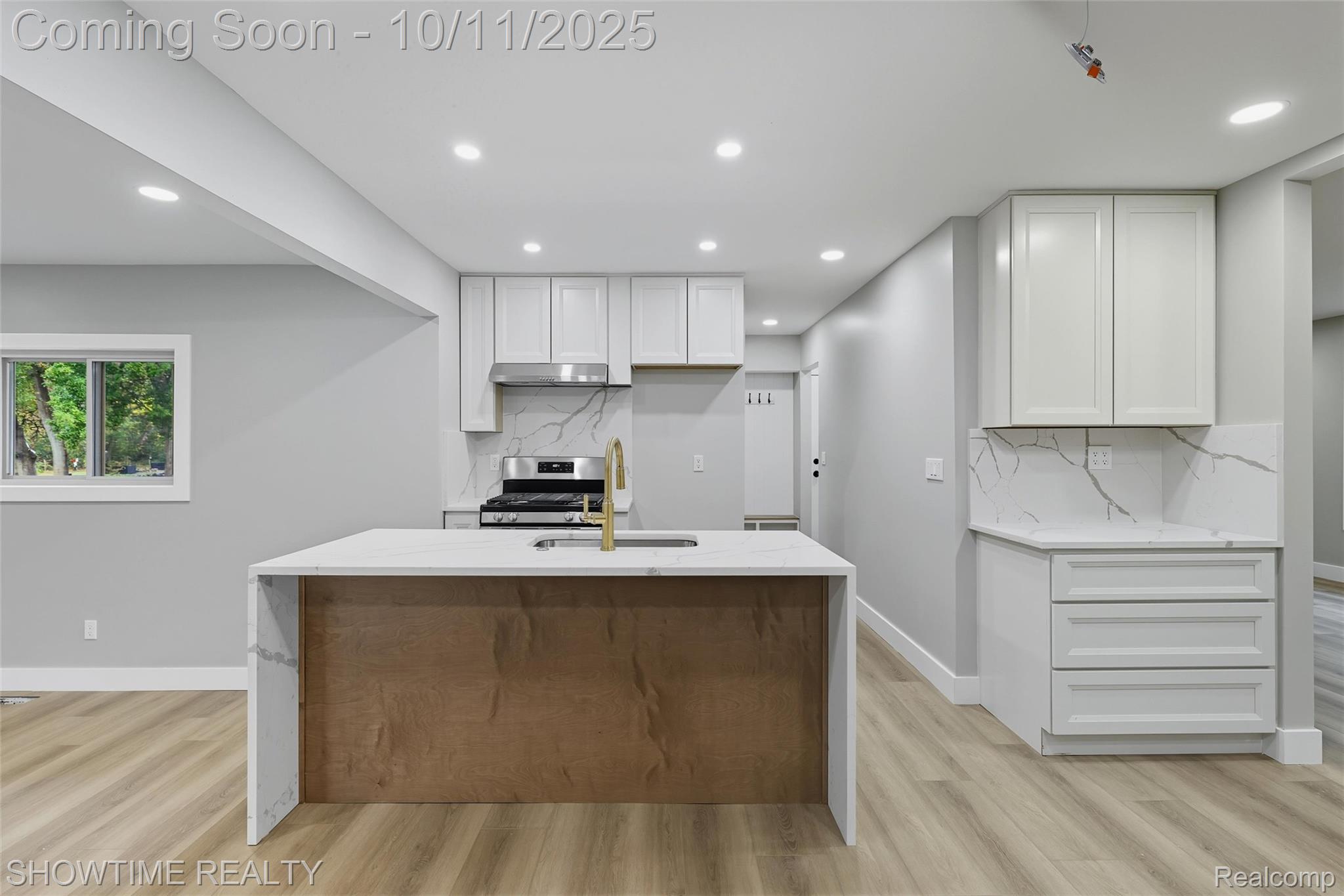 2305 S Fairgrounds Road