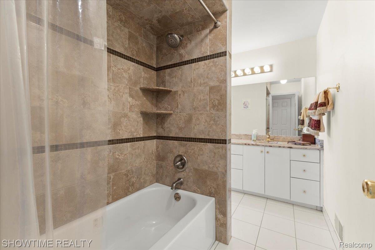 13676 Timberwyck Drive