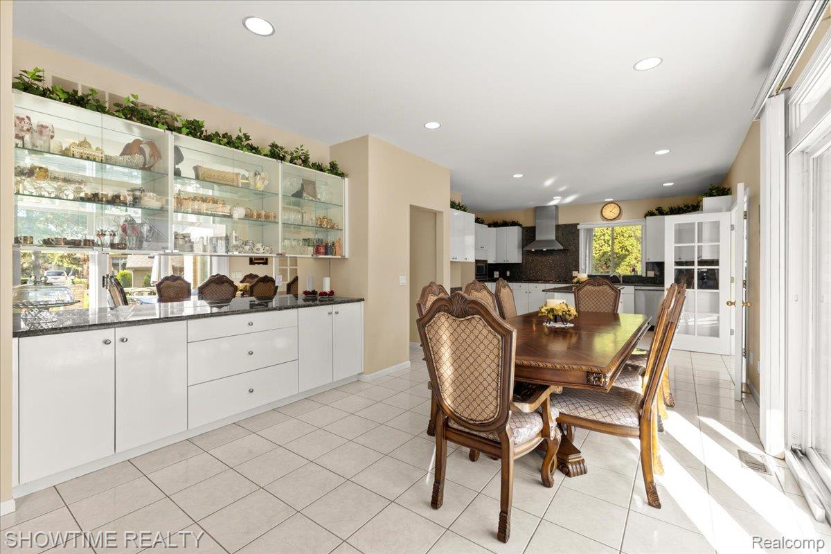 13676 Timberwyck Drive