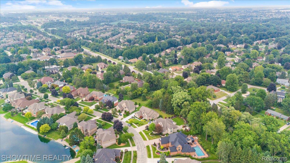 53650 Cherrywood Drive