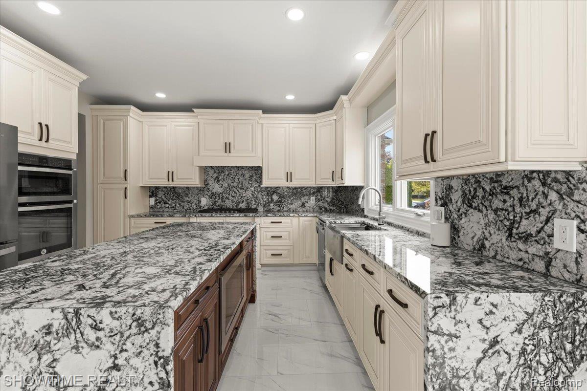 53650 Cherrywood Drive