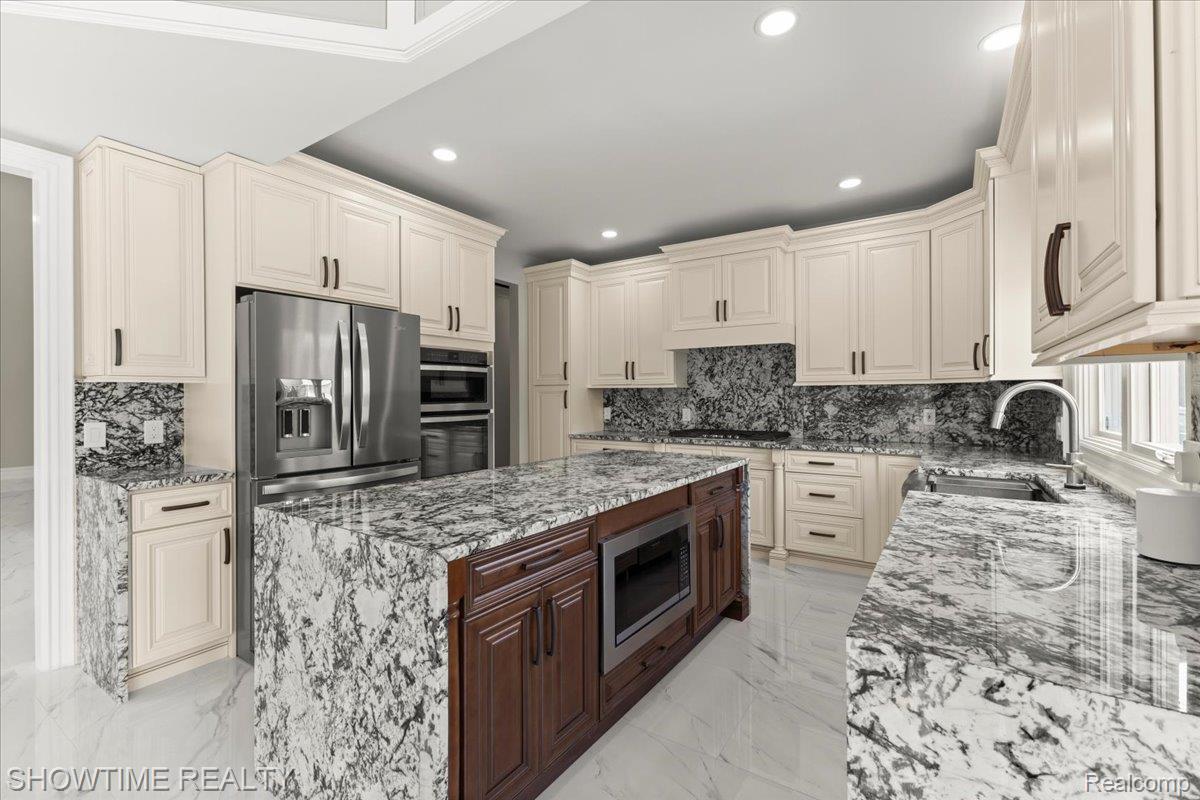 53650 Cherrywood Drive