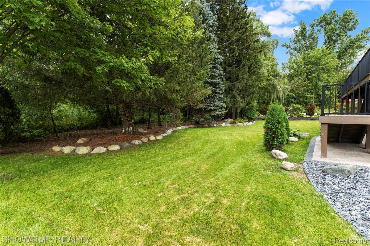 53650 Cherrywood Drive